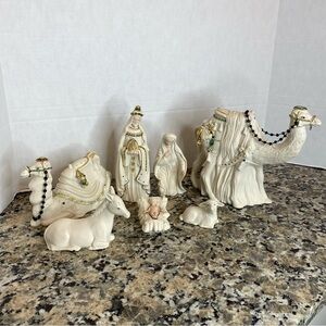First Blessing Standing Camel Porcelain Nativity Christmas Figurines